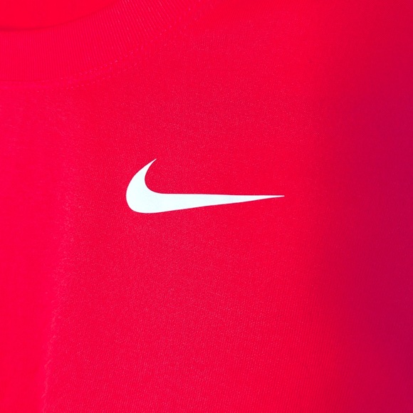 Nike Dri-FIT - Picture 2 of 4